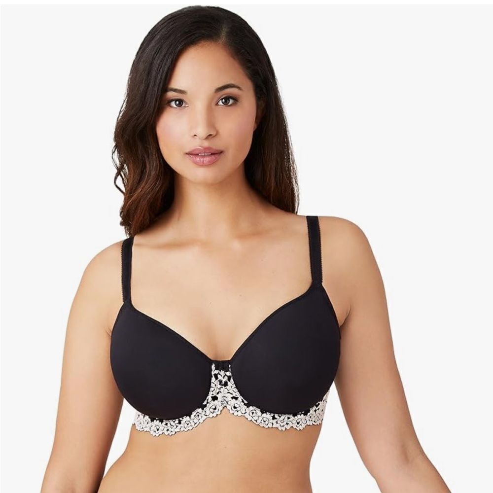 Wacoal Embrace Lace Contour Bra Black Lace Trim Bra size 32F